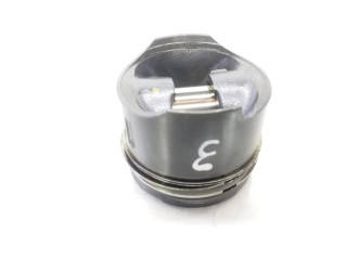  Поршень с шатуном  5080023AA  Jeep Grand Cherokee (WJ)  2.7