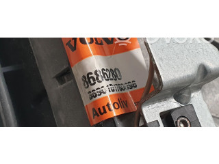 Подушка безопасности водителя 8686280   Volvo V70