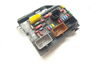 Pojistková skříňka 9675877980 Peugeot 5008 2014