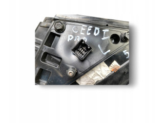 Зеркало электрическое KIA Pro Cee'd I 2008 - 2013 года