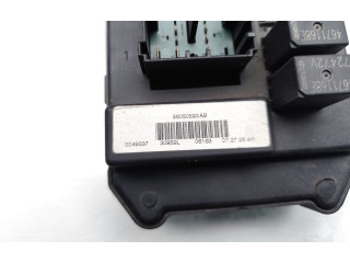 Блок предохранителей 56050593AB Jeep Commander