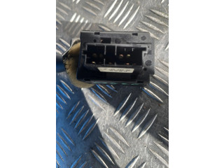 Ручка стеклоочистителей 6239G6 Peugeot 306