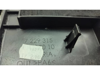 Другая деталь салона