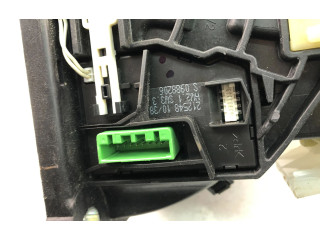 Включатель / ручка переключения передач 30759121   Volvo V70    