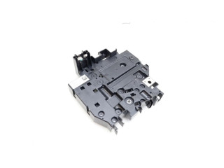 Блок предохранителей 8889877787, 32265898 Lynk & co 01