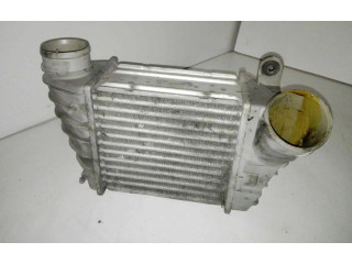 Интеркулер  8L9145806   Audi A3 S3 8L 