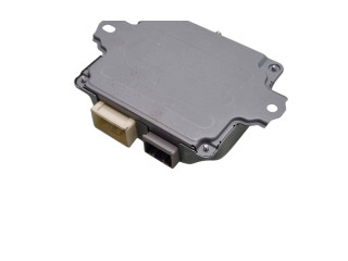 Įtampos keitiklis/ keitimo modulis 82714FL000, EUV9SR034AA Subaru Forester SK