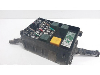 Pojistková skříňka BMW 5 E28 1985