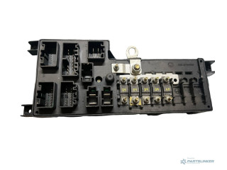 Блок предохранителей 518828009   Volvo S60    