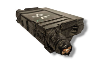 Pojistková skříňka 7154722330, 24382EW70B Nssan Leaf I (ZE0) 2015