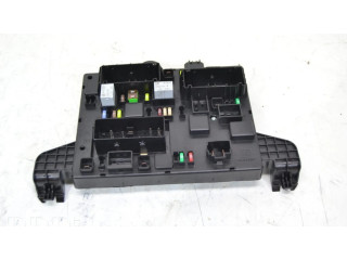 Pojistková skříňka 13368652 Opel Astra 2018