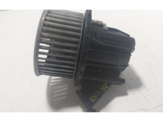 Вентилятор печки 8K2820021C Audi Q5 SQ5
