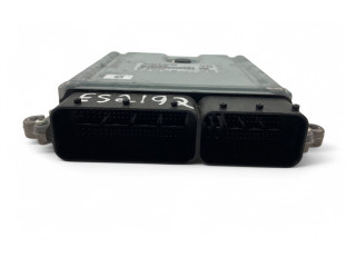 Блок управления двигателем Блок управления 31392982, 0281030782   Volvo V70