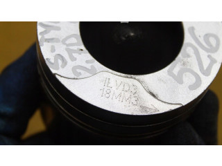 Поршень с шатуном Jaguar S-Type