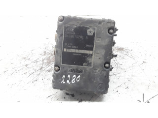 Блок АБС 04686702AE, P04721427AK Chrysler Voyager 2001-2004 года
