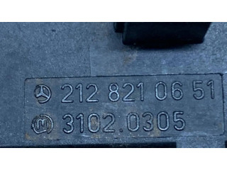 Включатель закрытия задней крышки