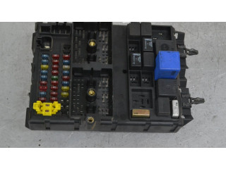 Блок предохранителей Jeep Grand Cherokee (WJ)