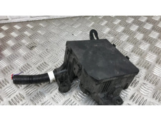 Pojistková skříňka 284B73NE3A Toyota Yaris 2016