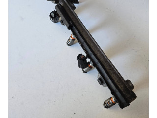 Топливная рампа 036133319   Audi A3 S3 8P   для двигателя BLS