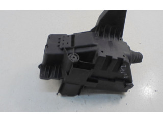 Блок предохранителей 8690698, 8690698 Volvo XC90