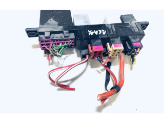 Pojistková skříňka 8l0941822 Volkswagen New Beetle 2000