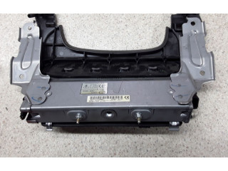 Подушка безопасности для колен 7030A31753 Mitsubishi Outlander