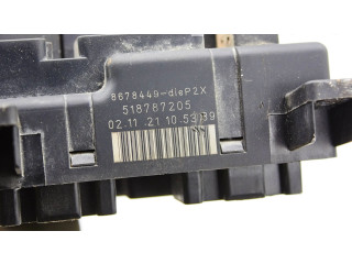 Блок предохранителей 518787205 Volvo V70