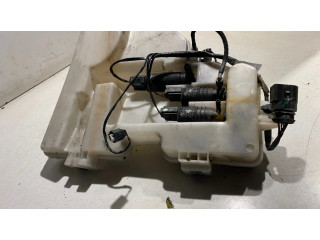 Бачок оконной жидкости