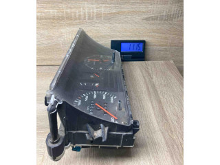 Přístrojová deska Audi 80 90 B2 1978 81117331