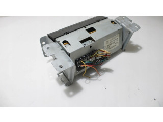 Дисплей       Mitsubishi Space Star