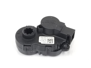 Блок управления 6479E7   Citroen DS4