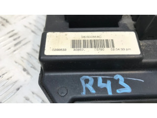 Блок предохранителей 56050066AC Jeep Grand Cherokee (WK)