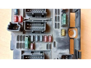   Pojistková skříňka 9650663980   Peugeot 307 2002