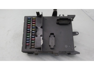 Pojistková skříňka 8200004201E, 8200148810A Renault Vel Satis 2004