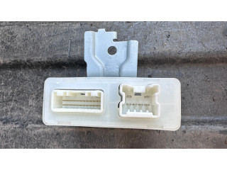 Блок управления 988001ME0A, B6A311701ME0A Infiniti M30