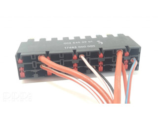 Pojistková skříňka 0025450901, 17683000000 Mercedes-Benz C W202 1998