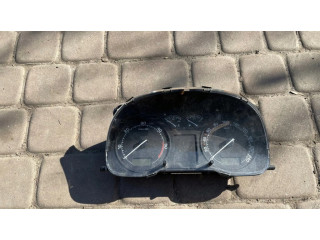 Панель приборов 1U0920811J   Skoda Octavia Mk1 (1U)       