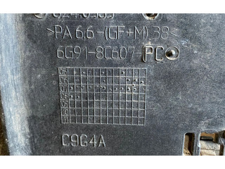 Вентилятор радиатора     6G918C607PC, 8240563    Volvo V70 