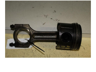 Píst BMW 1 E81 E87 pro naftový motor 2.0