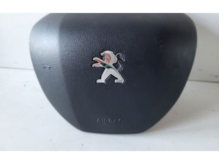 Подушка безопасности водителя 98072114ZD   Peugeot 2008 I