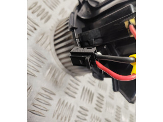 Вентилятор печки       Audi Q5 SQ5