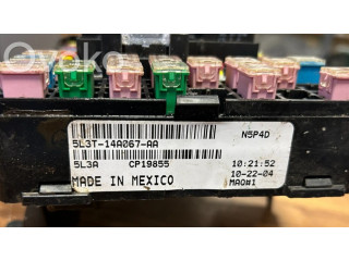 Блок предохранителей  5L3T14A067AA   Ford F150    