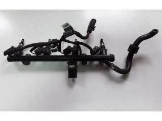 Топливная рампа 06K133681C   Audi TT TTS RS Mk3 8S   для двигателя CJSA