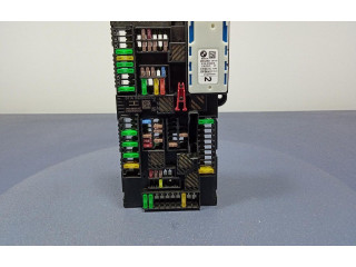 Блок предохранителей 9439005, 9439005 BMW X3 E83