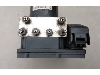 Блок АБС 30714956, 10092504113 Volvo V70 2005 - 2008 года