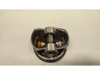 Píst 7846333, 6980708 BMW M3 F80