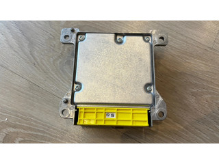 Блок подушек безопасности 2049013502   Mercedes-Benz C W204