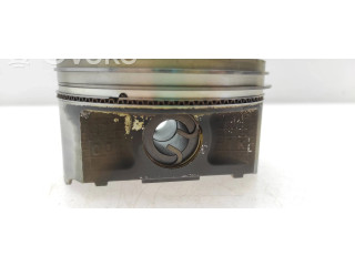 Píst 12006AC480, 12006AB480 Subaru Outback pro benzínový motor 3.0 EZ30DNXCBX