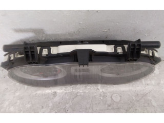 Панель приборов    Renault Clio III       