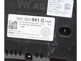 Панель приборов 5G1920941C, 5G1160202 Volkswagen Golf VII